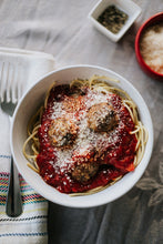 Load image into Gallery viewer, Spaghetti & Meatballs