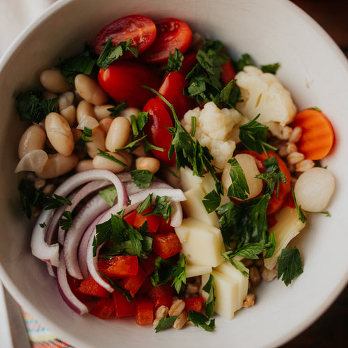 Italian grain bowl with white beans tomato and red bell pepper Eat Smart RVA meal delivery service